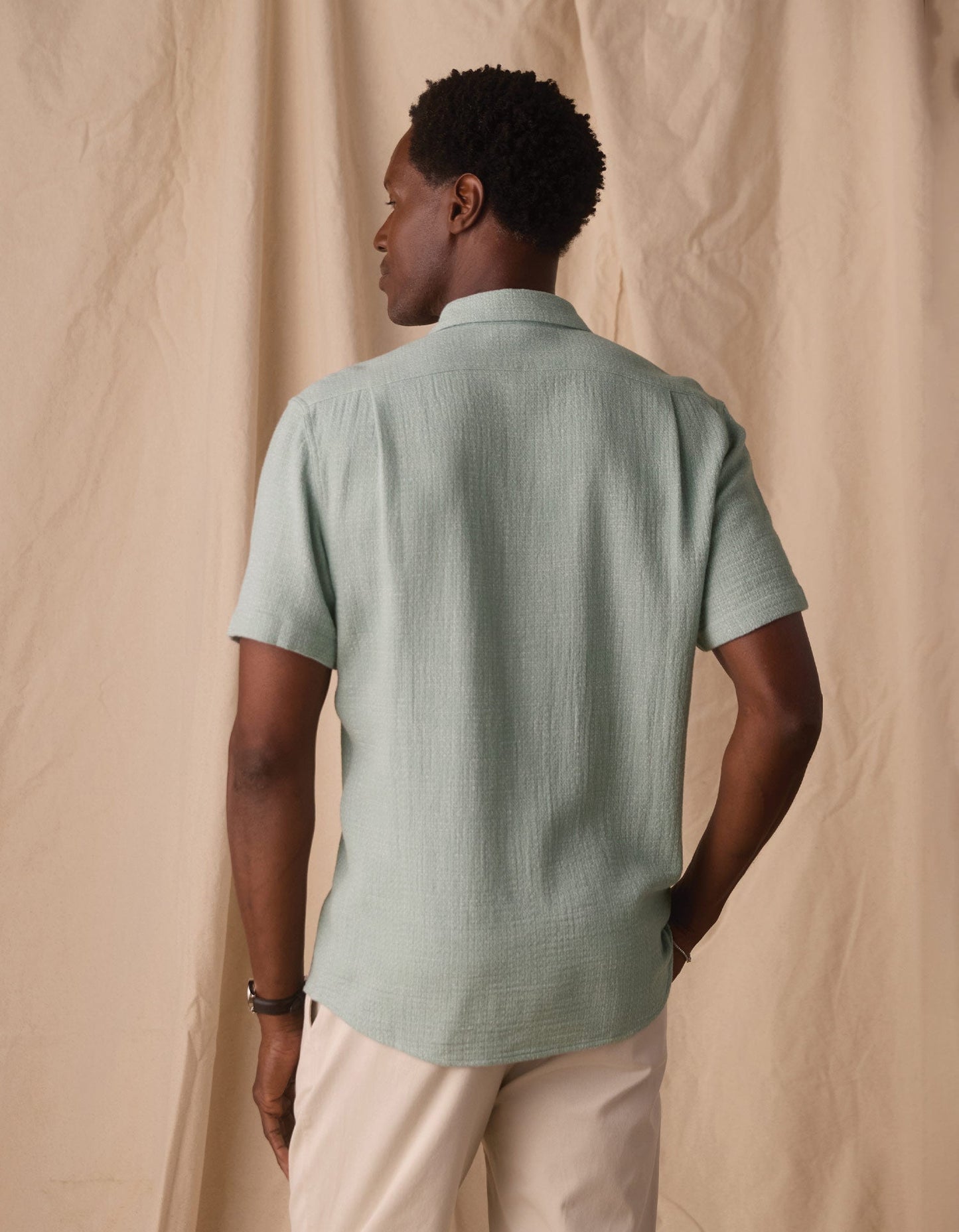 Freshwater Short Sleeve Button Up Shirt in Ocean Surf Spray