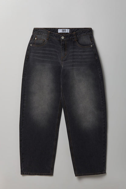 Low Rise Barrel Washed Black Jean