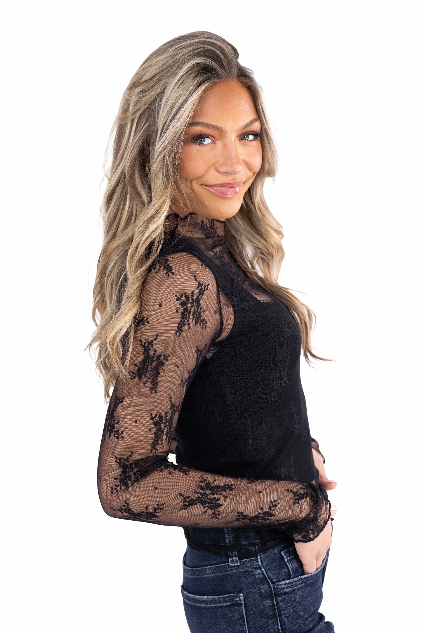 Women's Scalloped Sheer Lace Long Sleeve Top