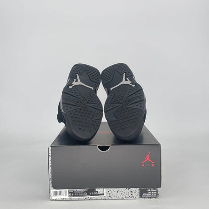 AIR JORDAN 6 CAP AND GOWN IR2266-010 SIZE 10.5/12W