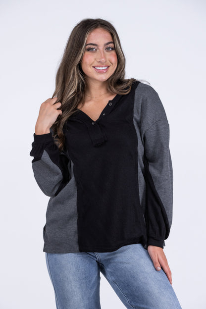 Warm Comfort Women's Oversized Two-Tone Knit Hoodie