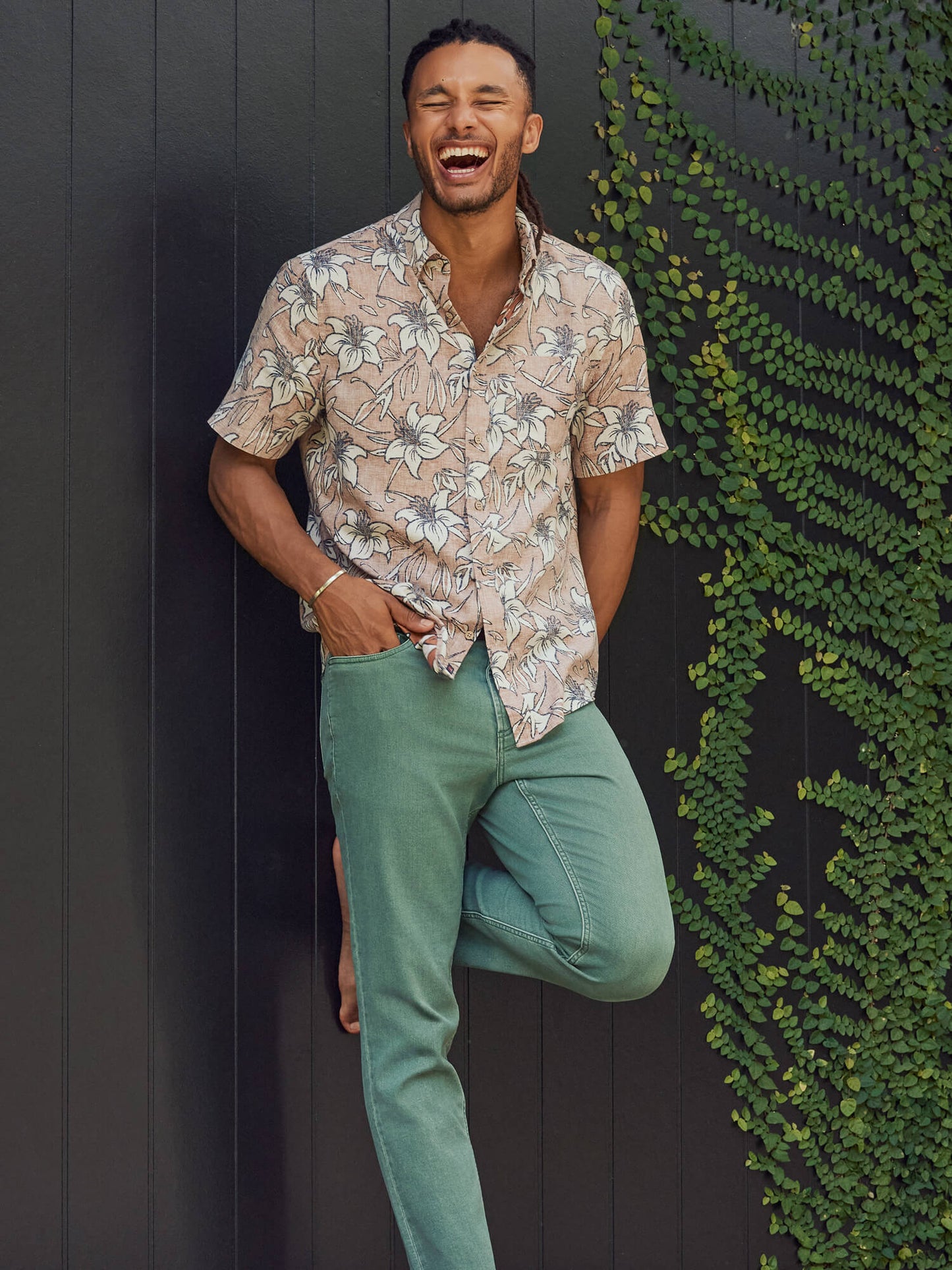 Short-Sleeve Breeze Shirt - Cloud Rust Lotus