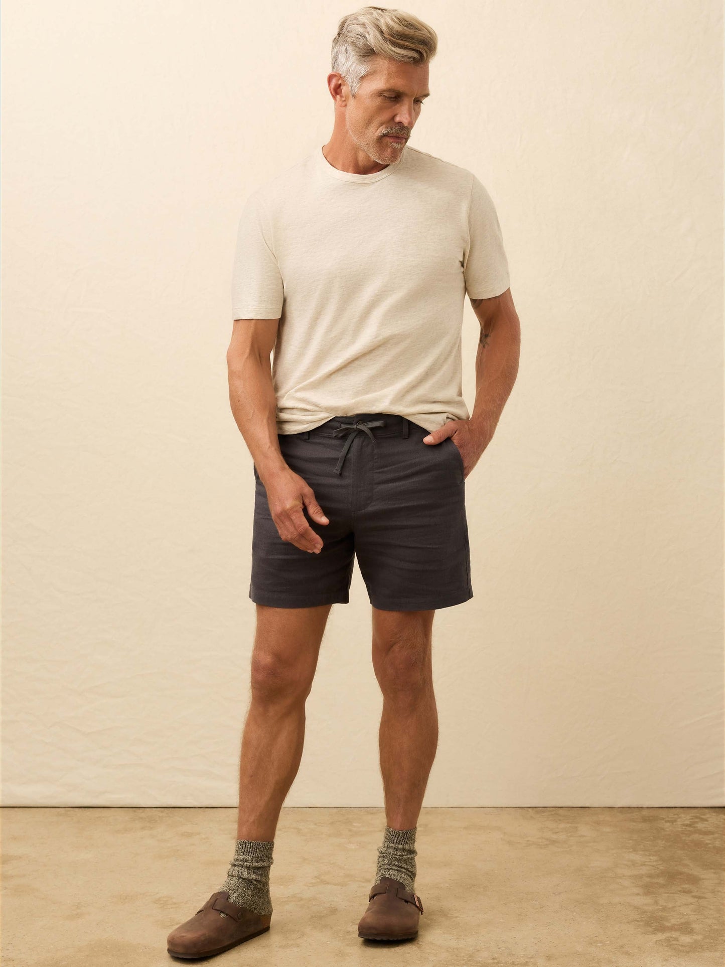 Movement™ Linen Short - Washed Black