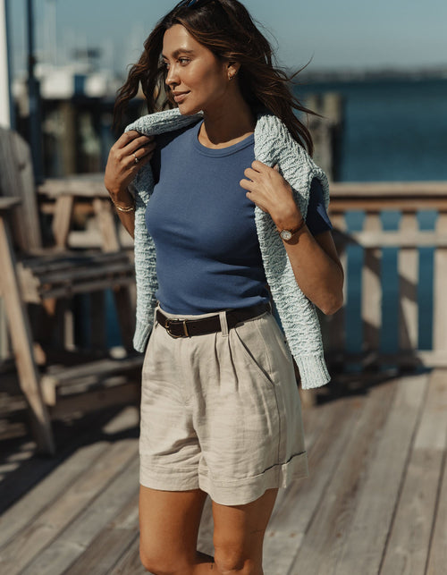 Leukos Linen-Blend Tailored Short in Sandstone