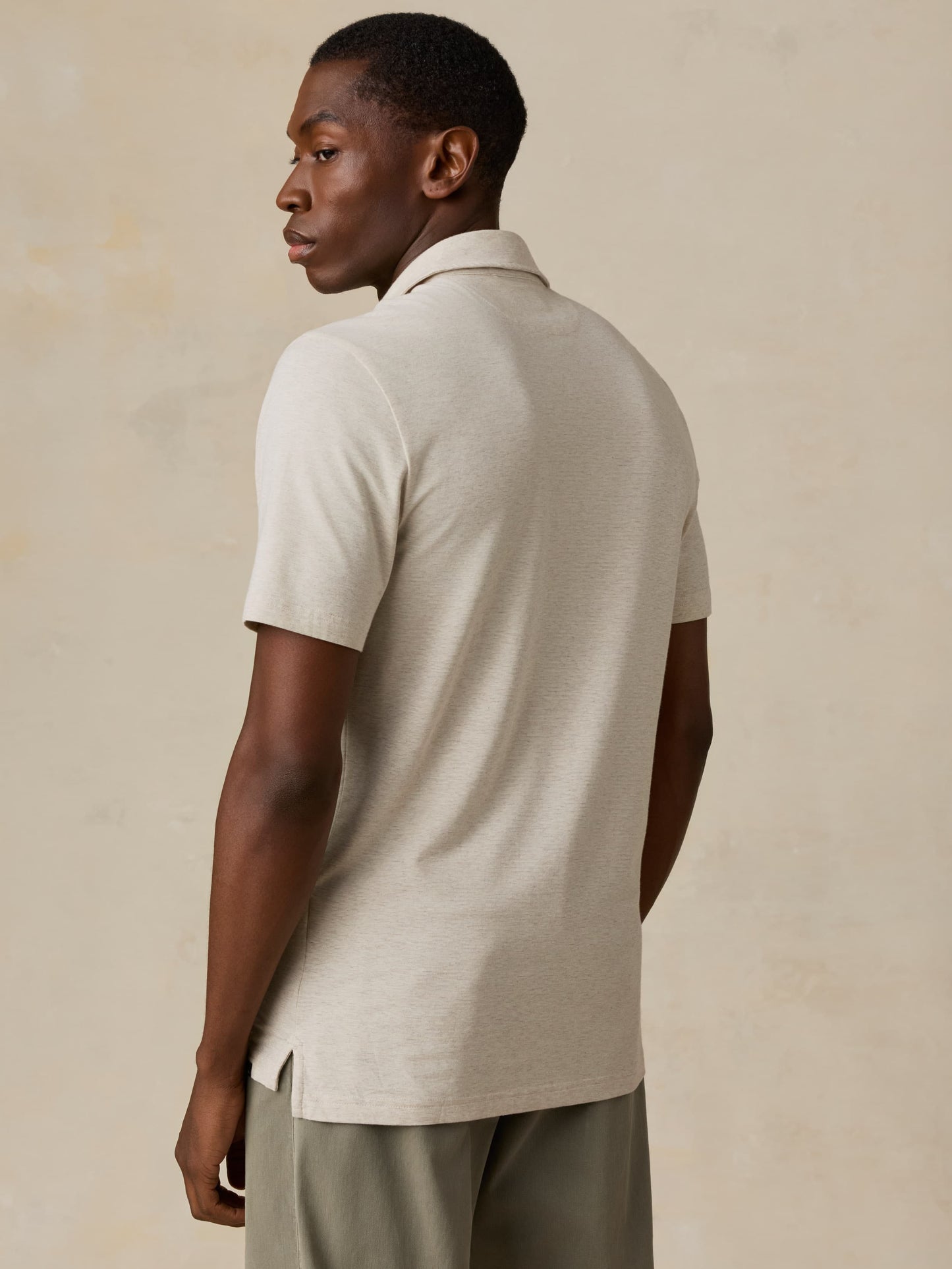 Short-Sleeve Movement™ Polo - Shore Sand Feeder