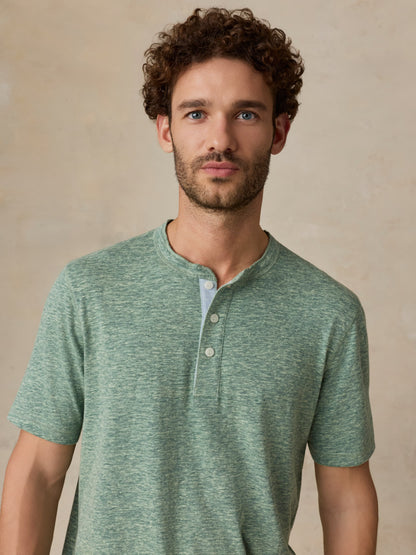 Short-Sleeve Breeze Henley - Woodsy Green Heather