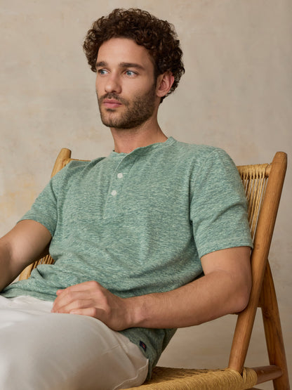 Short-Sleeve Breeze Henley - Woodsy Green Heather