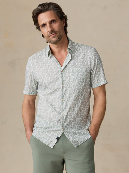 Short-Sleeve Movement™ Monterey Shirt - Aspen Green Leaf