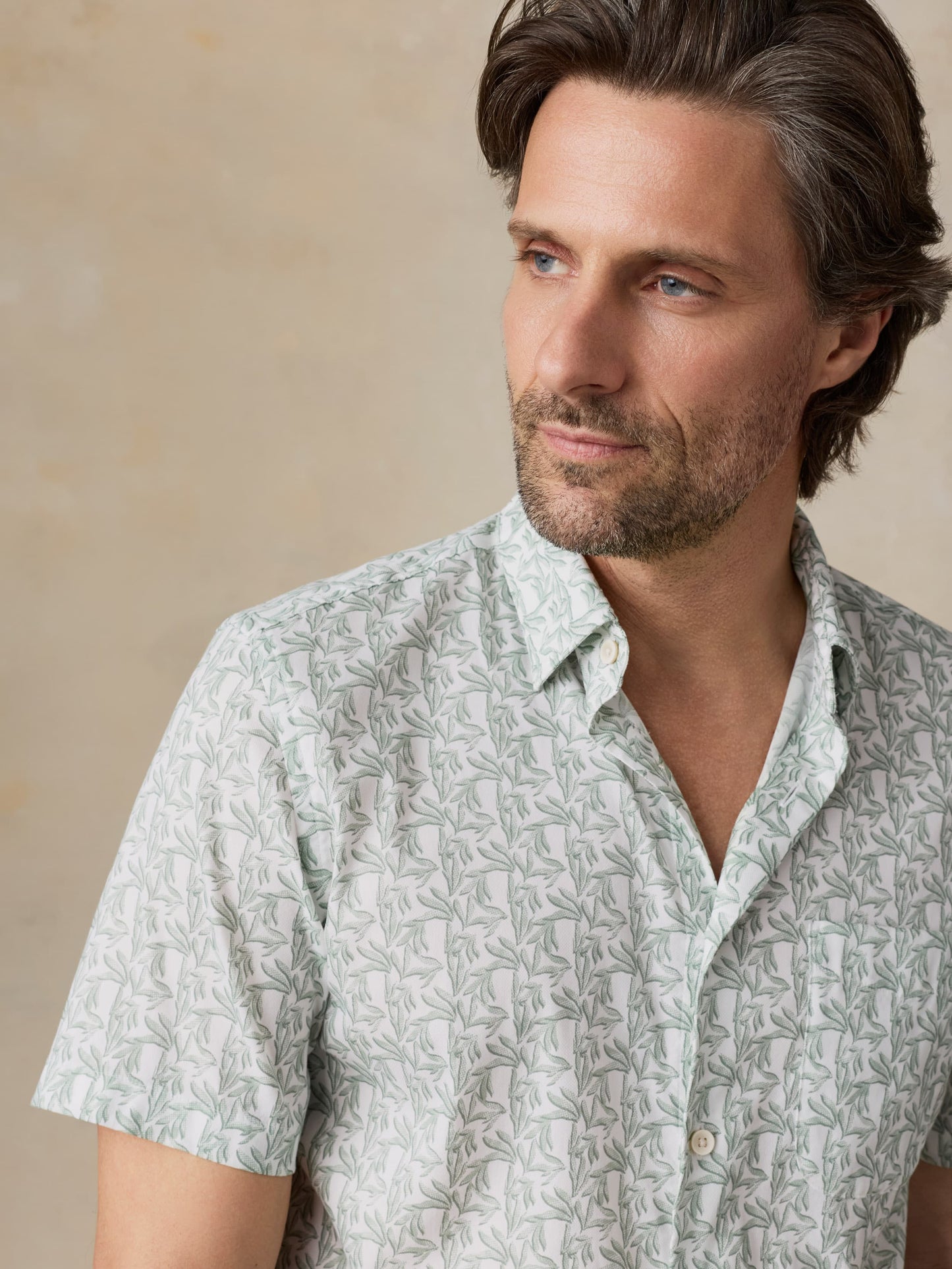 Short-Sleeve Movement™ Monterey Shirt - Aspen Green Leaf