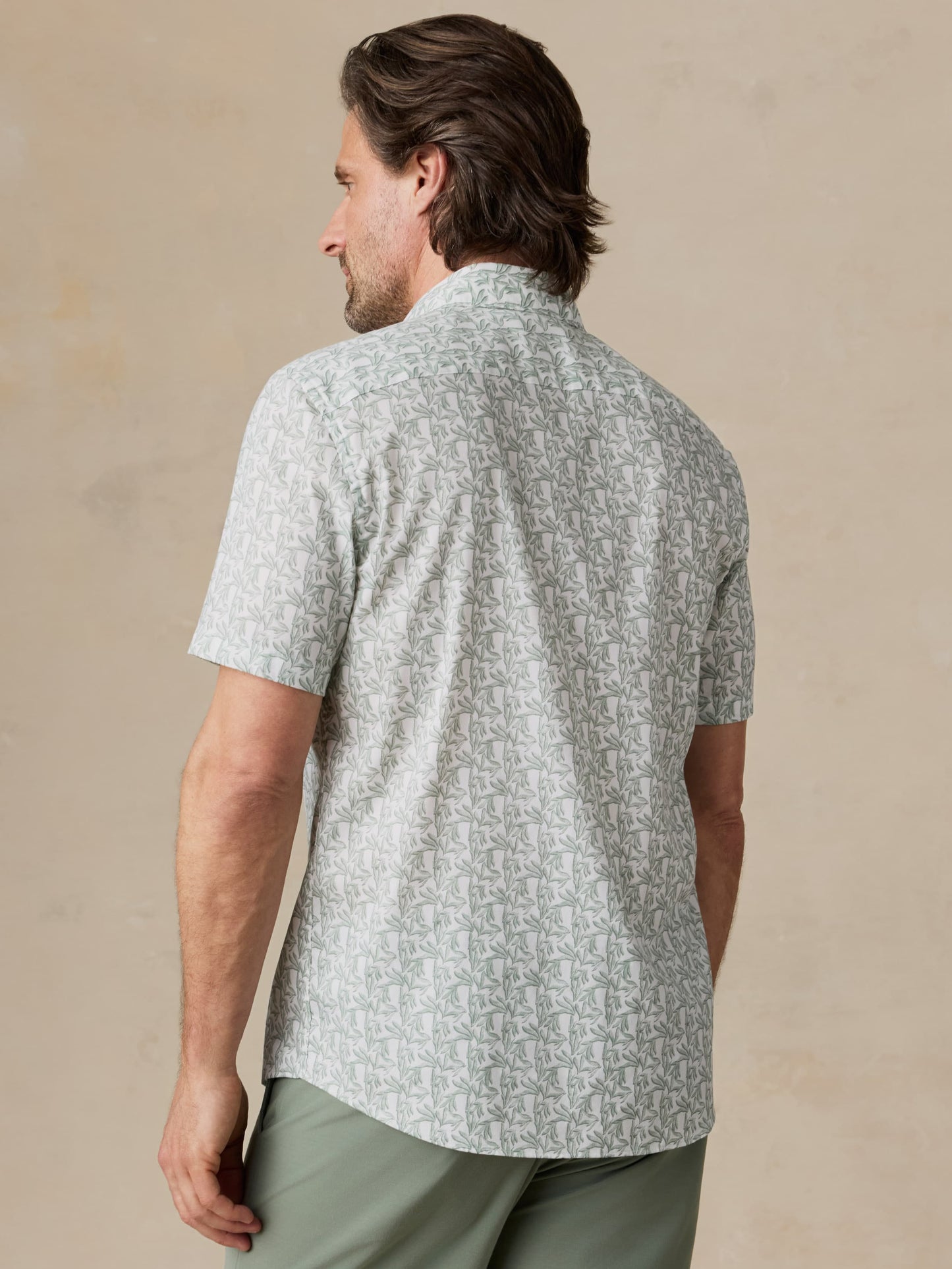 Short-Sleeve Movement™ Monterey Shirt - Aspen Green Leaf