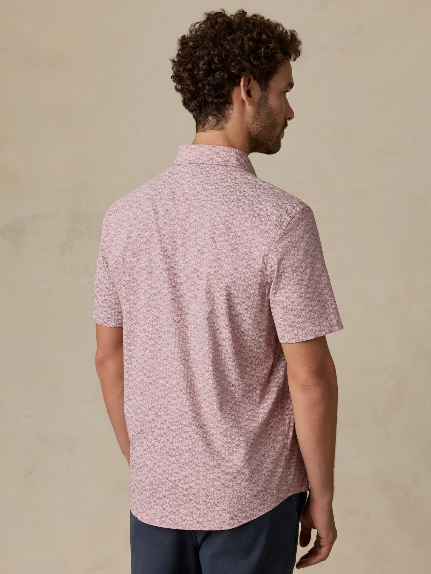 Short-Sleeve Movement™ Monterey Shirt - Rose Palm Mosaic