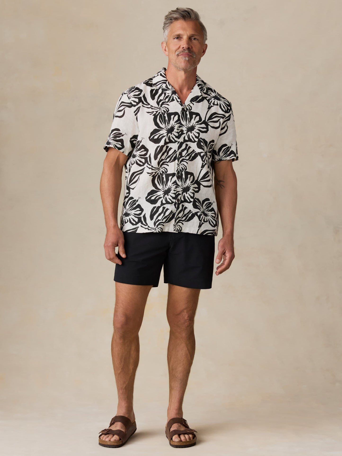 Short-Sleeve Linen Camp Shirt - Midnight Black Floral