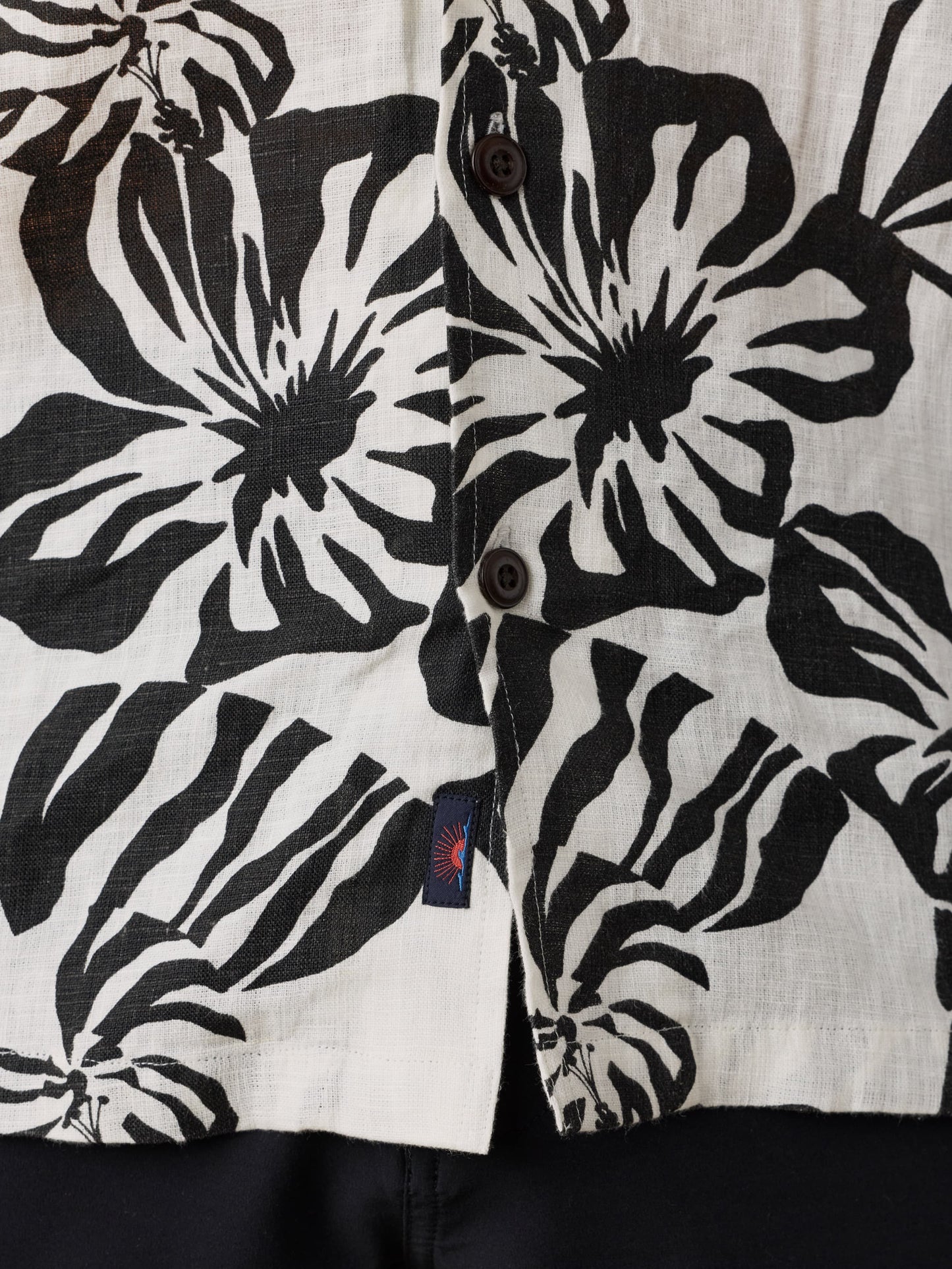 Short-Sleeve Linen Camp Shirt - Midnight Black Floral