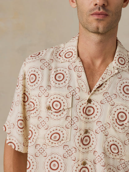 Short-Sleeve Bali Camp Shirt - Cream Sunburst Bloom