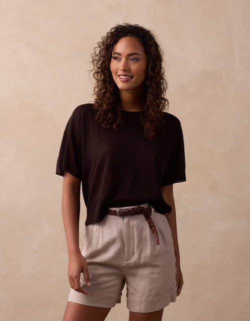 Summer Linen-Blend Tee in Umber