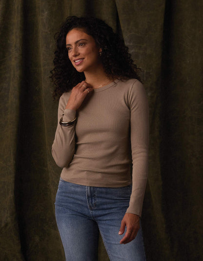 Normal Rib Long Sleeve Crewneck Tee in Fawn