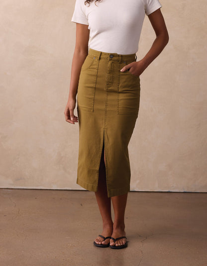 Scout Canvas Shipyard Skirt in Tobacco