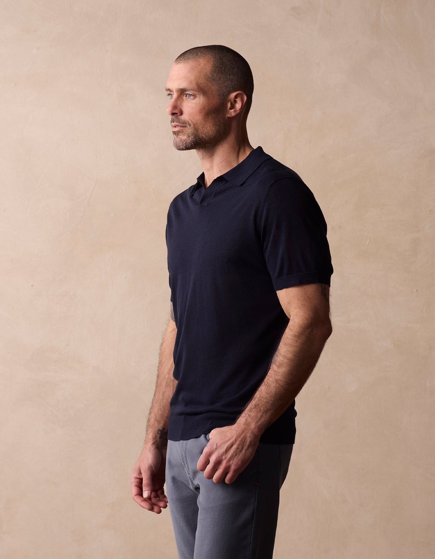 Summer Linen-Blend Polo in Navy