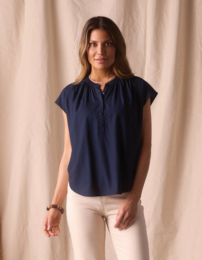 Estella Blouse in Normal Navy