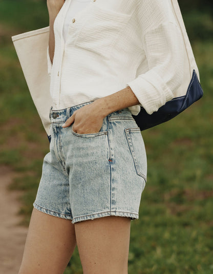 Mid-Rise Denim Short in Medium Greyson Wash