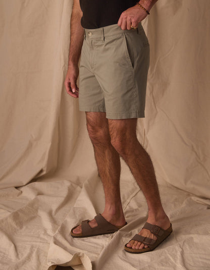 Stretch Chino Short in Moss