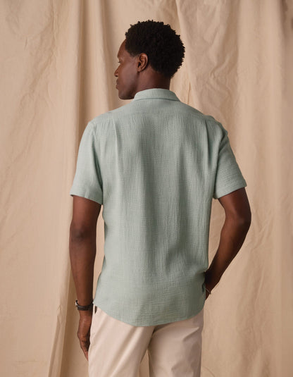 Freshwater Short Sleeve Button Up Shirt in Ocean Surf Spray
