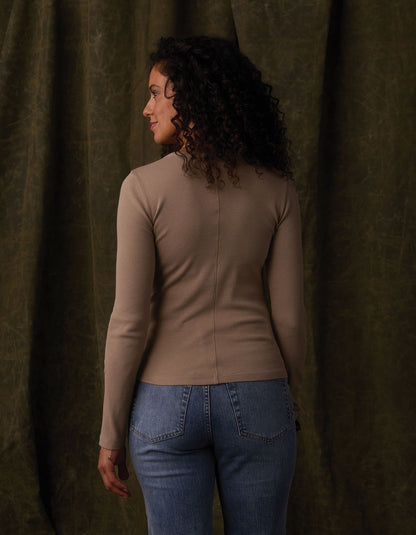 Normal Rib Long Sleeve Crewneck Tee in Fawn