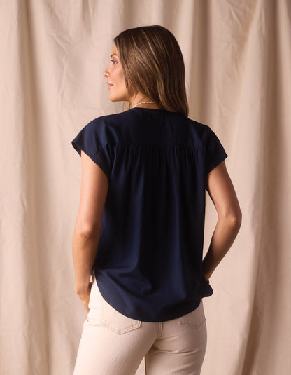 Estella Blouse in Normal Navy