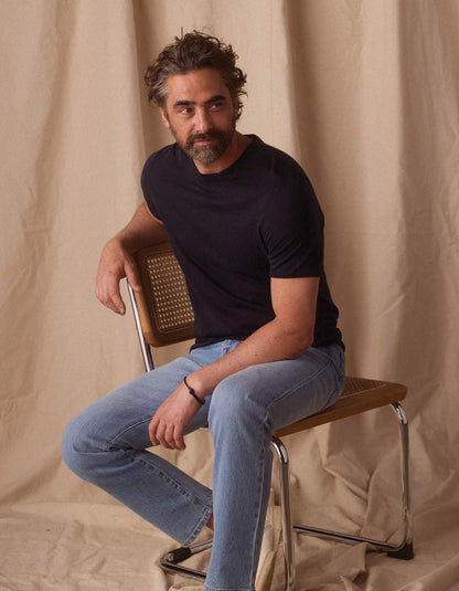 Summer Linen-Blend Knit Tee in Navy
