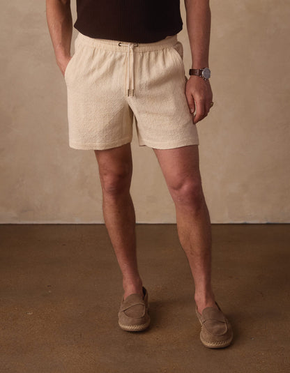 Freshwater Short in Motivo Chalk