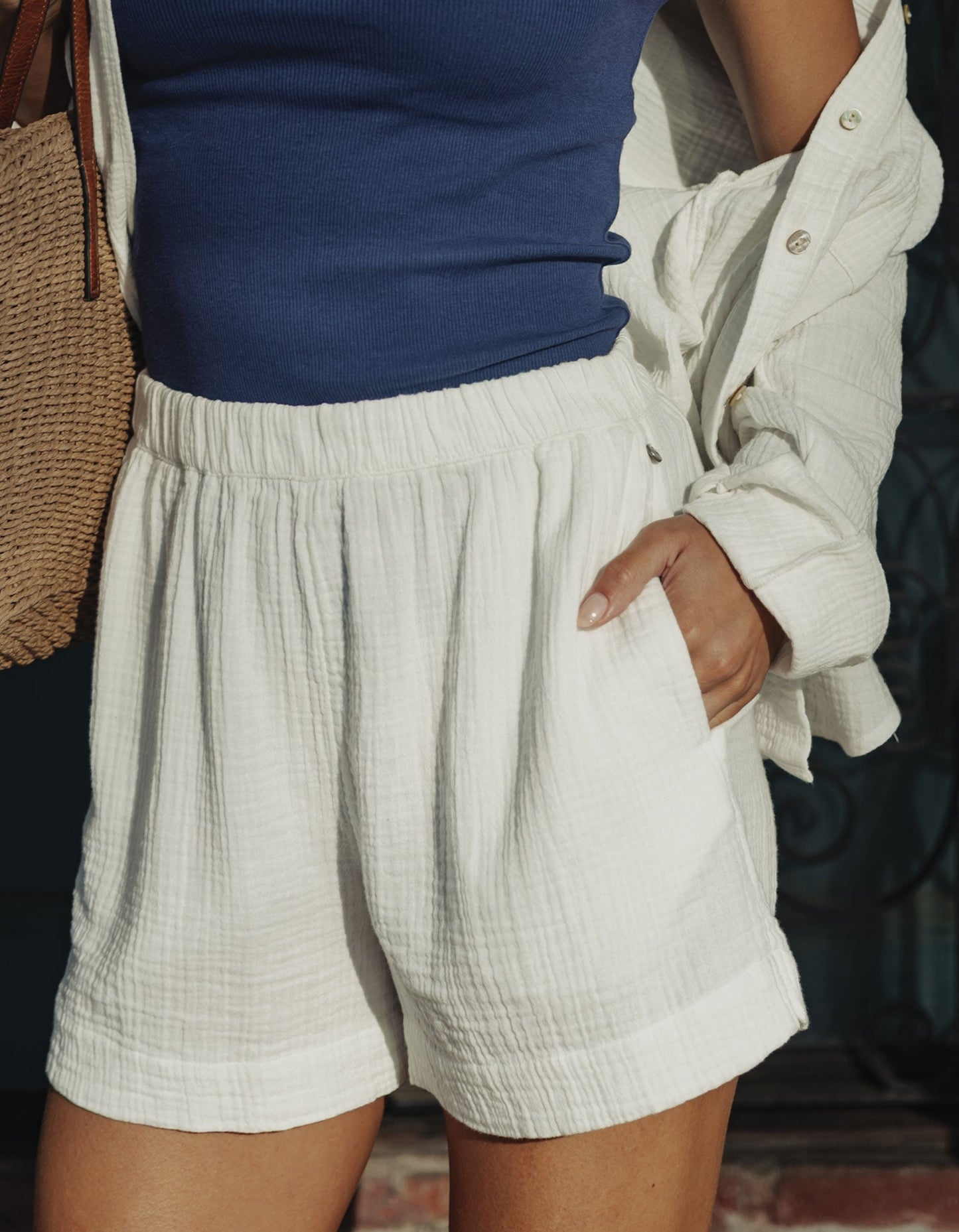 Kalo Weekender Short in Ivory