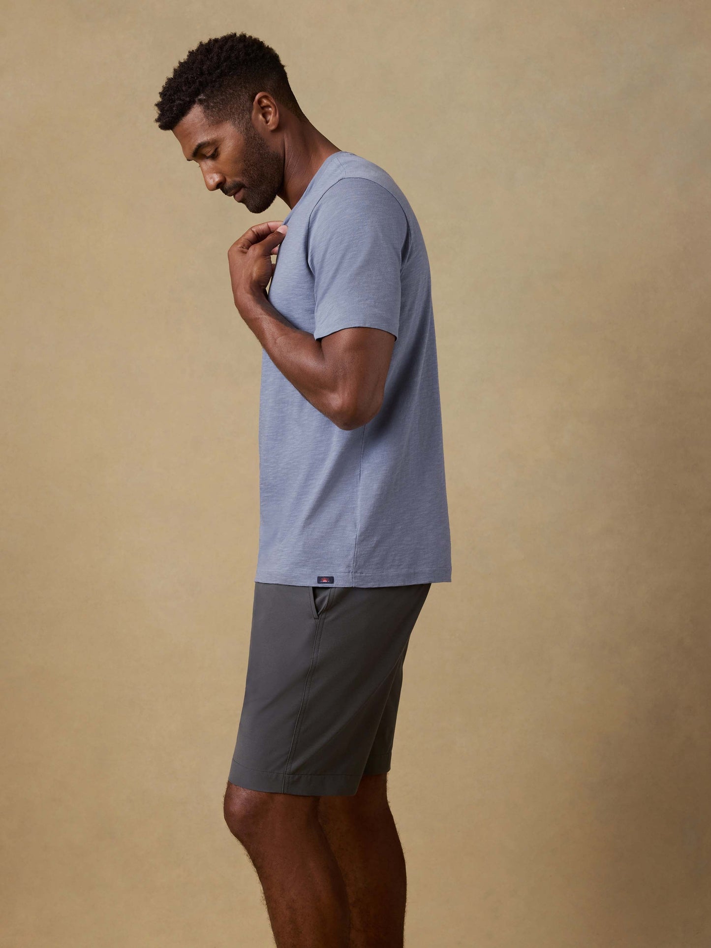 Short-Sleeve Sunwashed V-Neck Tee - Flint