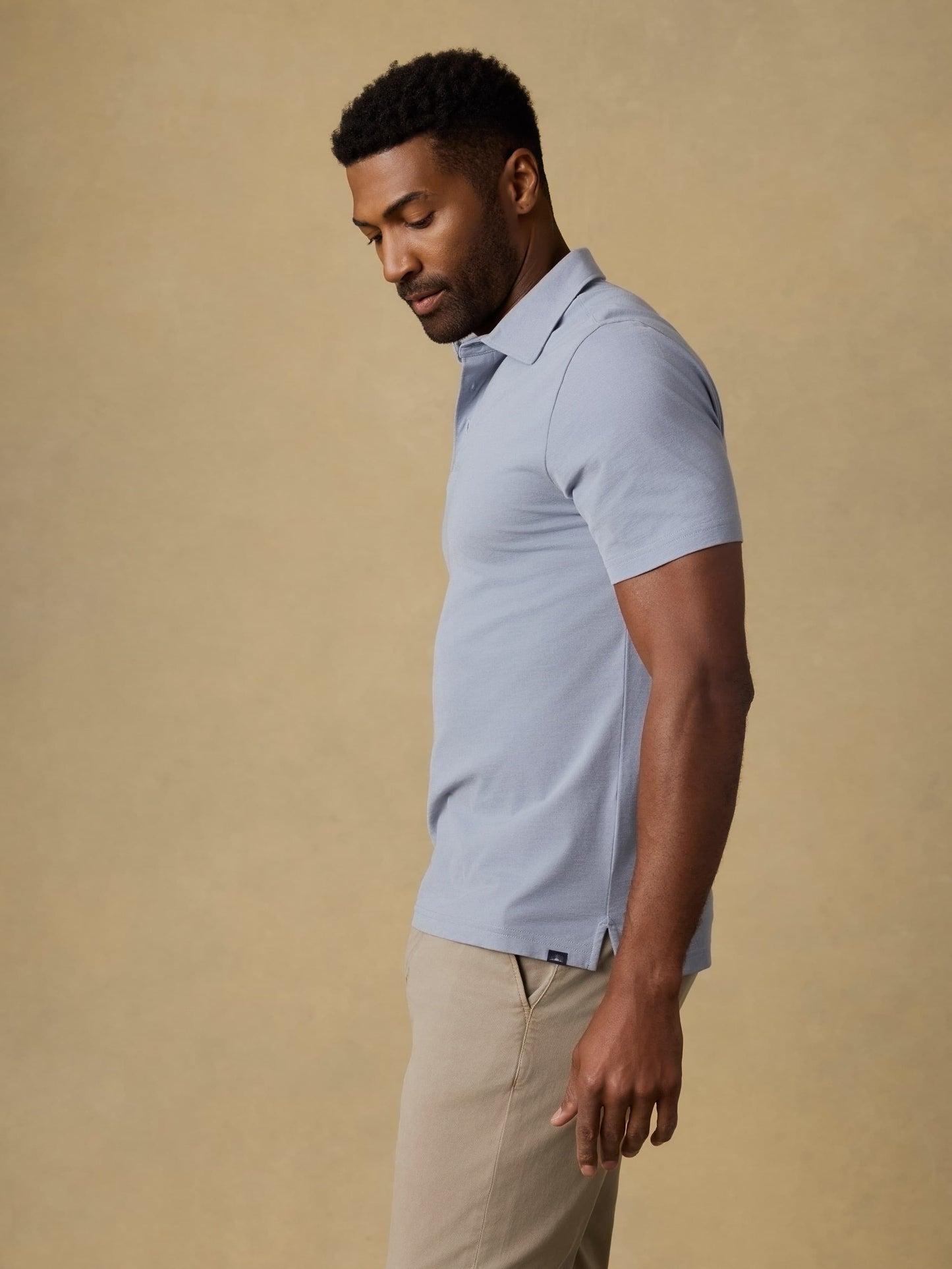 Short-Sleeve Movement™ Pique Polo - Flint White Melange