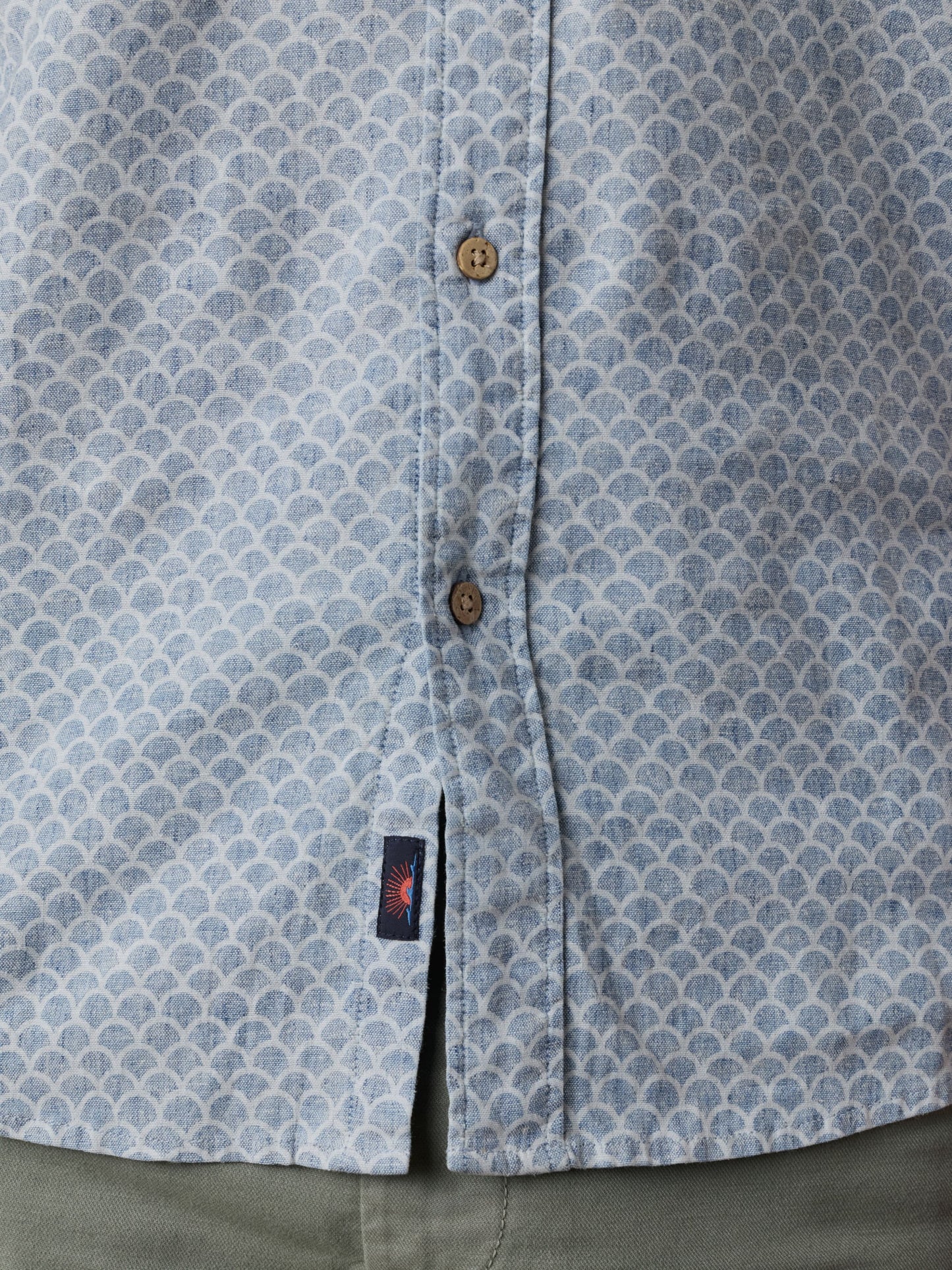 Short-Sleeve Breeze Shirt - Fishscale Redux