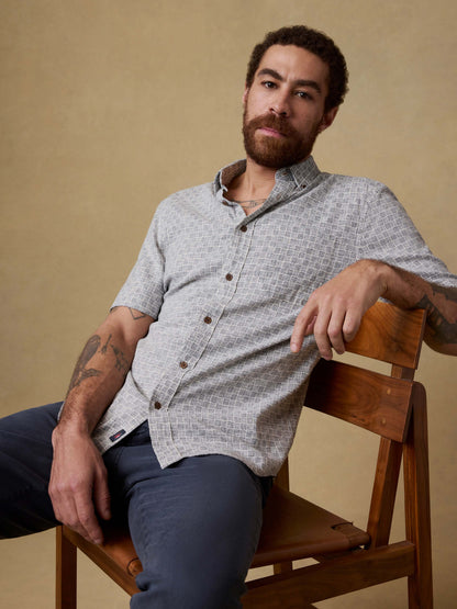 Short-Sleeve Breeze Shirt - Graphite Shell Bricks