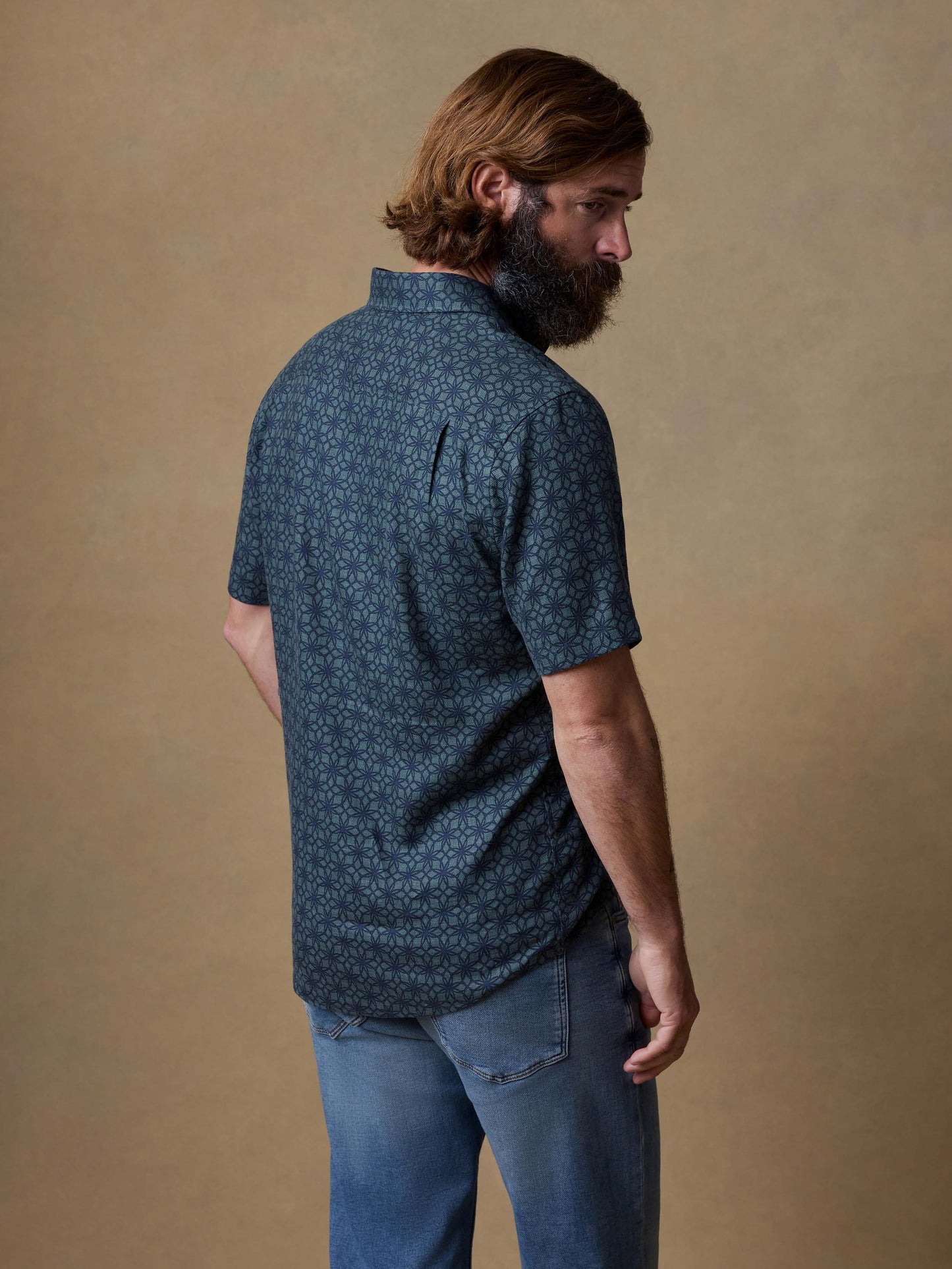 Short-Sleeve Breeze Shirt - Spruce Lotus Tile