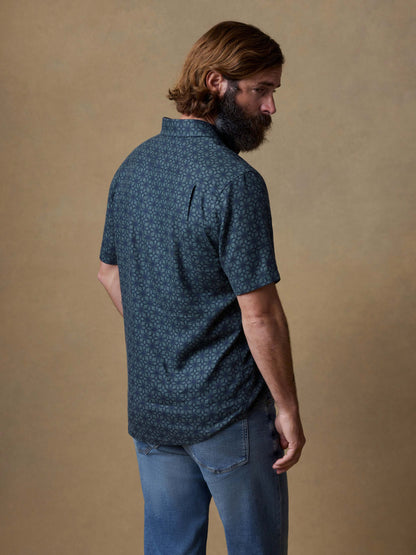 Short-Sleeve Breeze Shirt - Spruce Lotus Tile