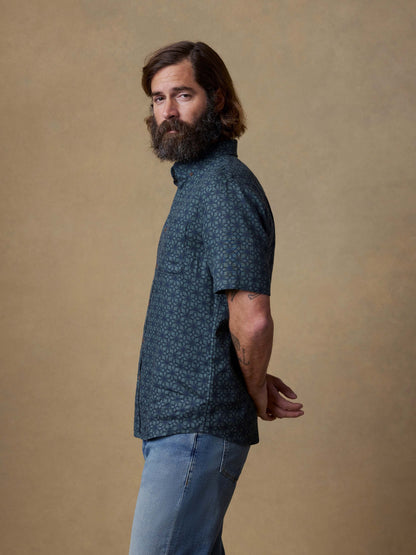 Short-Sleeve Breeze Shirt - Spruce Lotus Tile