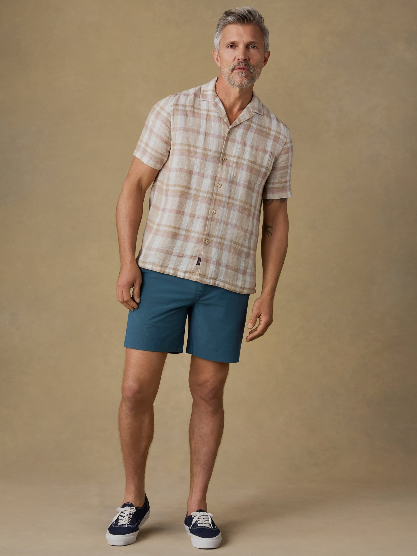 Short-Sleeve Palma Linen Camp Shirt - Mauve Sand Plaid