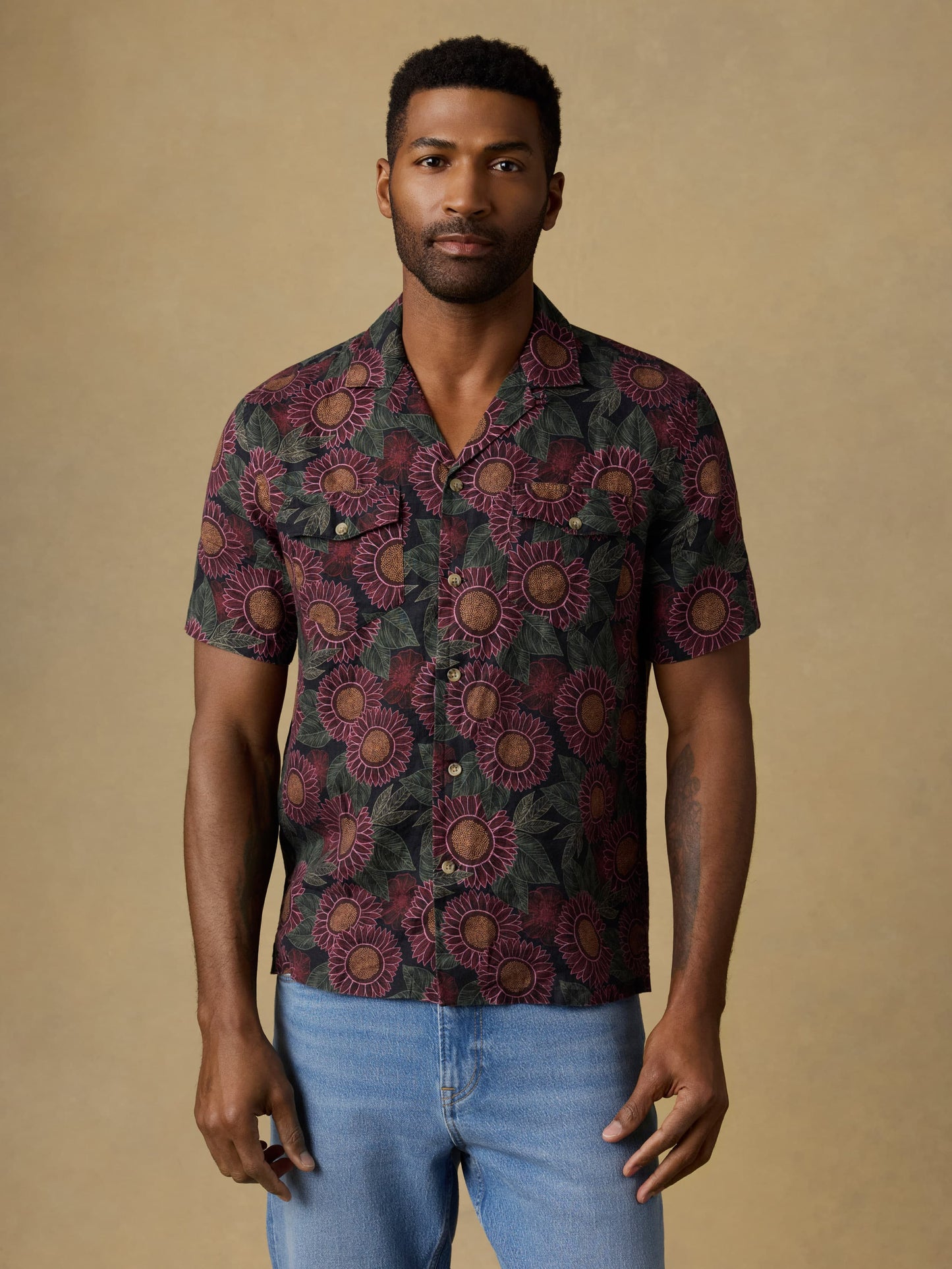 Short-Sleeve Reserve Basque Camp Shirt - Black Floral Road