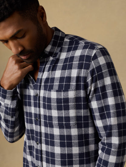 Legend™ Sweater Shirt (Single Pocket) - Midnight Lake Plaid
