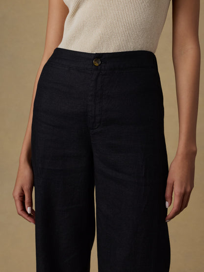 Sun Strider Linen Pant - Black