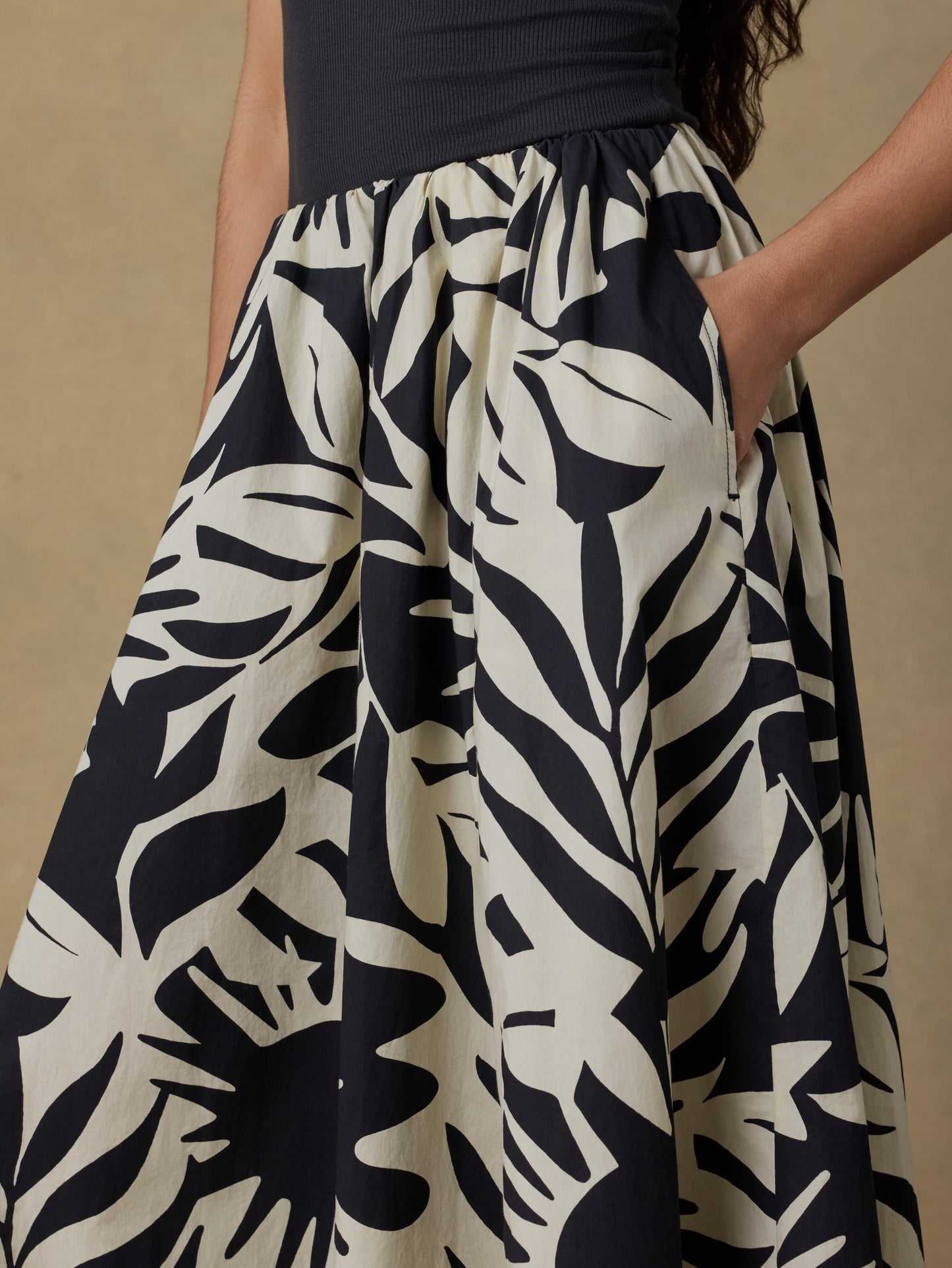 Coastal Poplin Nera Skirt - Garden Sonata