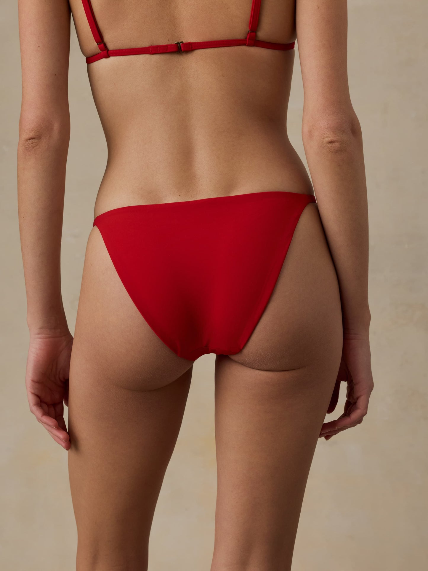 Solstice Bottom - Tango Red