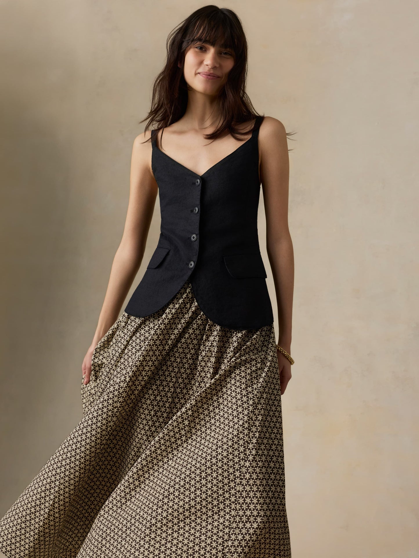 Sun Strider Linen Milo Vest - Black