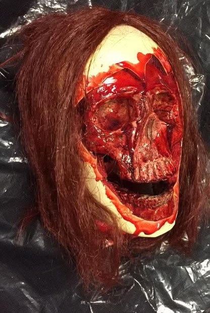 "Face Ripper Head" HD Studios Bloody Halloween Prop