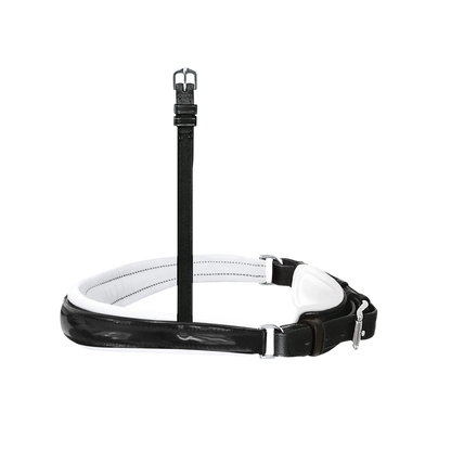 Passier exchangeable anatomically formed caveson with patent leather trim and white lining