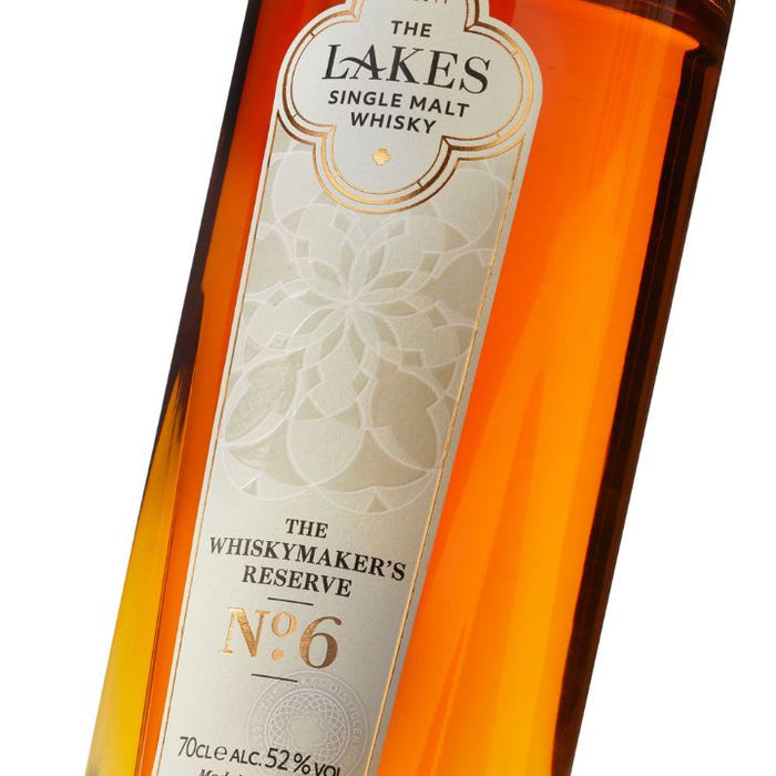 Products The Lakes Distillery, Whiskymaker's Reserve No.6 Single Malt Close Up