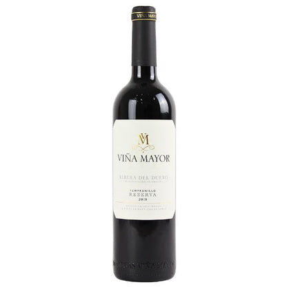 Wine bottle with 'Vina Mayor Ribero Del Duero Reserva' label on a white background